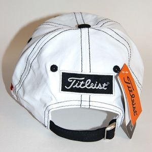 NEW Titleist MEN'S ADJUSTABLE GOLF WHITE HAT CAP